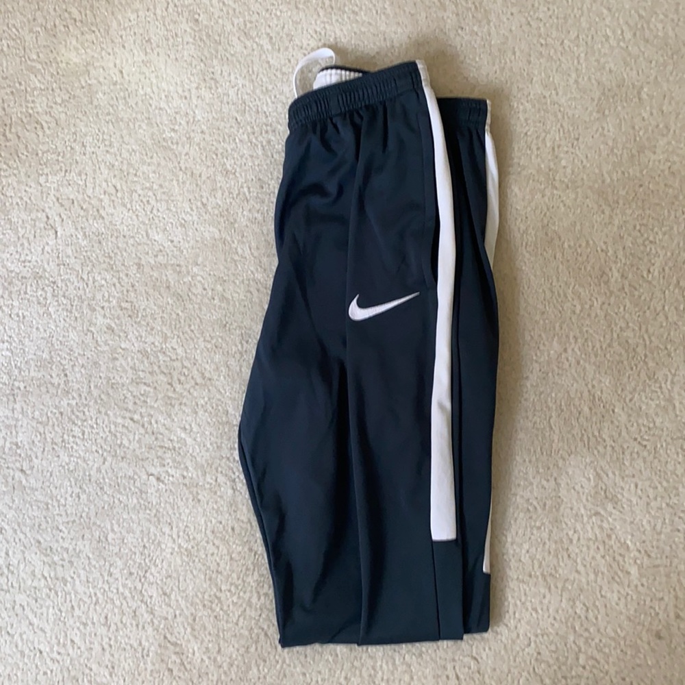 Nike Dri-Fit academy sweatpants